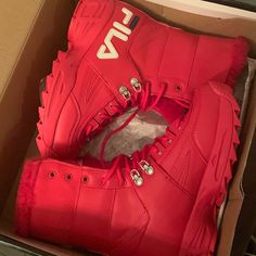 Here’s Your Fall-Winter Boot Red Beauty Faux Fur In The Boot Tooplease Peep The Rest Of My Closet Womens Sneaker Boots, Red Boots Women, Shoes Fila, Fila Disruptor, Jordan Shoes Retro, Shoes Retro, Fila Shoes, High Top Boots, Womens Combat Boots