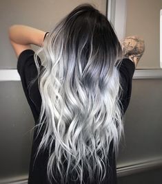 Cute New Hair Colors, Texturized Medium Length Hair, Platinum Hair Color Silver Grey, Grey And Dark Hair, Dark And Platinum Hair, White Bayalage Hair, Blonde Edgy Hair, Steel Hair Color, Silver Hair With Shadow Root