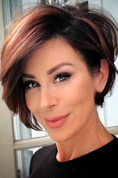 +Trendy, Short Haircuts For Women Over 50 ★ Dominique Sachse, Bob Hairstyles For Thick, Short Hairstyles For Thick Hair, Short Layered Haircuts, Short Bob Haircuts, Curly Bob Hairstyles, Haircut For Thick Hair, Short Haircut