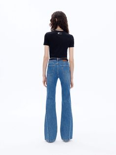 MO&Co. Women's Mid Waist Flared Jeans Features : - Five-pockets design- Mid waist, flared fitted- Slanted seam details- Leather logo patch at back waistband Code: MBD1JENK01The back length of size M(27) is 108cmMATERIALS & CARE Material: 96.7% Cotton 2.7% Polyester 0.6% SpandexSeparate mild machine wash below 30°CDo not bleach, hang to dryDo not tumble dry, low ironDo not dry clean, do not expose to the sunWash the reverse side into the mesh bag, do not soakNotice:1. The parts of the leather tag Versatile Mid-rise Denim Blue Flare Jeans, Mid-rise Stretch Denim Flares, Stretch Mid-rise Blue Flare Jeans, Mid-rise Faded Cotton Flare Jeans, Mid-rise Blue Flare Jeans With Contrast Stitching, Mesh Bag, Flare Jeans, Mid Rise, Patch Logo