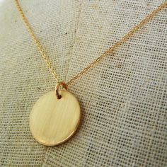 Brushed Gold Necklace Round Hand Brushed by eriadesignsjewelry Gold Simple Necklace, Minimal Gold Necklace, Everyday Gold Jewelry, Everyday Jewelry Gold, Minimal Gold, Gold Circle Necklace, Necklace Everyday, Gold Necklace Simple, Gold Jewelry Simple