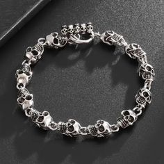 Brand New Men's White Gold Skull Bracelet Genuine 14k White Gold Plated Sterling Silver Length - 8" (Most Common Men's Size) Retail Price $350 Buy With Confidence From A Trusted Seller With A 99%+ Feedback Rating! A0263 (Id-1138-) Skull Print Metal Jewelry For Streetwear, Silver Stainless Steel Jewelry With Skull Print, Silver Jewelry With Skull Print For Streetwear, Silver Skull Print Jewelry For Streetwear, Silver Skull Print Bracelets As A Gift, Gold Skull, White Gold Chains, Skull Bracelet, Skull Jewelry