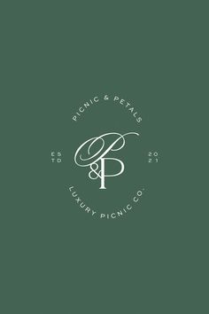 the logo for pacific & petal's luxury piqueicoo, which is located