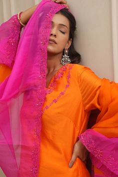 Orange and pink straight kurta with floral thread, beads and sequins embroidered yoke. Paired with coordinating solid palazzo and embroidered border dupatta. - Aza Fashions Kurta And Palazzo, Thread Beads, Palazzo Set, Embroidered Border, Straight Kurta, Beaded Neckline, Embroidery Floral, Orange And Pink, Silk Embroidery