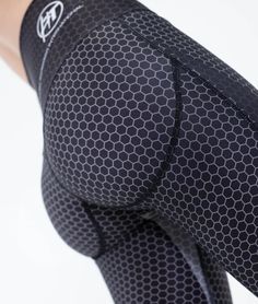 New high waisted, form fitted leggings that are designed to slim and exaggerate your curves. Defined Rear stitching helps pop and shape. Contour Leggings, Boxing Day Sales, Height And Weight, Powerful Women, Workout Leggings, Black Leggings, Stitching, High Waisted, Leggings