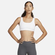 Feel effortless as you move through your day in this light-support U-neck bra. The lightweight, sewn-in spacer lining feels breathable while still giving you a little coverage. Moisture-wicking fabric and a low-profile silhouette help keep you cool as you check everything off your list. Profile Silhouette, White Sports Bra, Nike Sports Bra, Women Lifestyle, Nike Sports, Sport Bra, U Neck, Top Fabric, Keep Your Cool