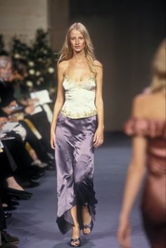 90s Runway Fashion, Vintage Runway, Couture Runway, Hippie Chic, 2000s Fashion, Looks Style, Mode Inspiration