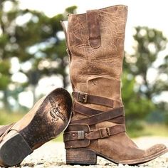 Dakota boots Thanksgiving Sale, Freebird By Steven, Cute Boots, Shoe Closet, Crazy Shoes, Shoe Obsession, Cowgirl Boots