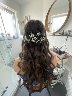 #prom #cute #inspiration Pretty Hair For Prom, Homecoming Hair With Flowers, Cute Hairstyles For Long Hair For A Dance, Prom Hairstyles For Ball Gowns, Hairstyles For Floral Dresses, Prom Hair Styles For Short Layered Hair, Fancy Hair Styles Medium Length, Hair Styles For Prom Updos, Tangled Theme Prom Hair