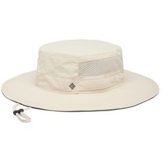 Beach  boat or backyard—wherever you're hanging out in the sun  the Columbia Bora Bora Booney II hat is the perfect lid to keep you cool  with its breathable  sweat-wicking  sun-protective design.