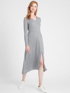 Saw this on Banana Republic: Sweater Dress With Tights, Sweater Dress Outfit, Grey Sweater Dress, Skirt Long, Banana Republic Dress, Knit Midi, Knit Midi Dress, Flared Skirt, Cool Sweaters