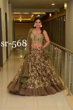 Rani Mukerji, Lehnga Dress, Net Lehenga, Indian Gowns Dresses, Design 2023, Wedding Sarees, Party Wear Lehenga, Indian Gowns, Indian Bridal Outfits