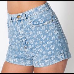 Authentic American Apparel White Floral Denim Shorts Nwot Never Been Worn As Seen On Eleanor Calder Size 24 High Waist Jeans For Spring And Summer, High Waist Cotton Jean Shorts For Spring, Blue Spring Jeans In Short Length, Fitted Jeans For Spring And Summer, White High Waist Denim Shorts, Fitted High Waist Summer Jeans, White Denim Shorts For Spring, Spring High Rise Cotton Jean Shorts, Fitted High Rise Summer Jeans