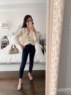 Rothy’s Work Outfit, Rothy’s Driver Outfit, Ballet Flats Office Outfits, Work Outfits With Flats Office Wear, Nude Flats Outfit Work, Rothy’s Outfit, Birdies Shoes Outfit, Rothys Shoes Outfit, Outfits With Flat Shoes