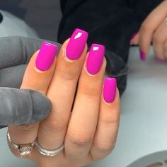 Magenta Nails, Pretty Nail Colors, Makijaż Smokey Eye, Nail Swag, Acrylic Nails Coffin Short, Pink Acrylic Nails, Dipped Nails, Nailed It, Pretty Acrylic Nails