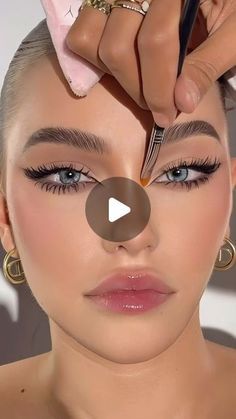 Chinese Makeup, Makeup Secret, Make Mistakes, Girls Makeup, Beauty Shop, Nails, Makeup