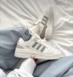 Adidas Forum Bold, Mode Aesthetic, Adidas Shoe, Replica Sneakers, Forum Low, Aesthetic Luxury