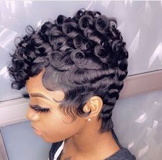 Short Quick Weave Hairstyles, 27 Piece Hairstyles, Short Quick Weave, Black Women Short Hairstyles, Hype Hair, Sassy Haircuts, Black Curls, Short Hair Pixie Cuts