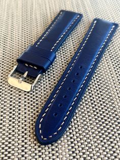 -Blue color genuine leather(optional) -Cream color stitches -22/20 mm width(optional) -Lenght:125x75mm Made to order product... Classic White Leather Watch Bands, Classic Blue Rectangular Watch Accessories, White Leather Watch Bands For Business, Classic Leather Watch Strap, Classic Rectangular Watch Accessories With Stainless Steel Clasp, Classic Rectangular Watch With Stainless Steel Clasp, Leather Watch Strap, Luxury Watch, Watch Strap