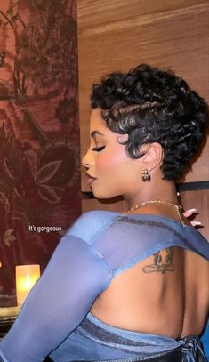 Pixie Lace Wig, Short Haircuts For Round Faces Black Women, Skunk Stripe Pixie Cut Black Women, Women With Short Hair Aesthetic, Curly Pixie Black Women, Short Cut Hair Styles For Black Women, Cute Short Cuts For Black Women, Finger Wave Pixie Cut, Black Girls Pixie Cut