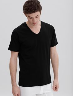 V Neck Undershirt Cotton V-neck T-shirt For Layering, Guys Fashion, Build A Wardrobe, Open Neck, Mens Loungewear, Neck Shirt, Wearing Black, Jersey Fabric, Black Tshirt