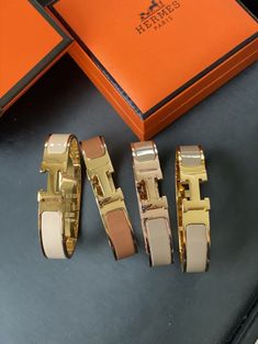 Conceptual Jewelry, Hermes Bracelets, Hermes Jewelry Bracelet, Spring Jewelry Trends, Xoxo Jewelry, Jewelry Closet, Dope Jewelry Accessories, Womens Designer Watches, Hermes Bracelet