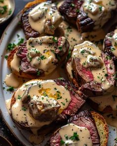 steak with hollandaise sauce on toasted bread