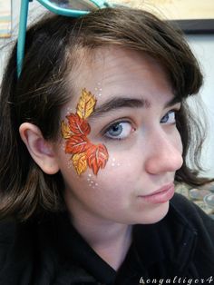 Fall Themed Face Paint, Simple Fall Face Painting For Kids, Fall Face Painting Ideas Simple, Fall Leaves Face Paint, Face Painting Fall Festival, Harvest Face Painting Ideas, Autumn Face Painting, Fall Facepainting Ideas, Autumn Face Paint