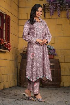 Purple base kurta with all over floral prints and placement embroidery detailing. Paired with coordinating pant. - Aza Fashions Placement Embroidery, Pant For Women, Embroidery Detailing, Cocktail Reception, Sharara Set, Kurta With Pants, Purple Silk, Pants Pattern, Modern Bride