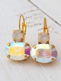 Aurora borealis drop earrings,Aurora borealis Swarovski crystal earrings,Dangle earrings,Drop earrin Iridescent Teardrop Earrings For Wedding, Iridescent Dangle Jewelry For Wedding, Iridescent Jewelry With Matching Earrings For Wedding, Iridescent Wedding Jewelry With Matching Earrings, Iridescent Dangle Earrings For Wedding, Iridescent Crystal Drop Earrings, Blue Bridal Earrings, Faberge Jewelry, White Opal Earrings