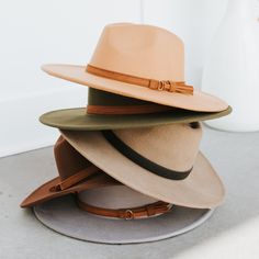 Kelsey Wide Brim Hat will add a trendy touch to your look with this high-quality felt hat. This large fedora style is perfect to elevate your look, featuring a removable brown belt around the flat crown. Purple Tiger, Bag Boutique, Brown Bag, Brown Belt, Brown Bags, Wide Brimmed Hats, Felt Hat, Brim Hat, The Purple