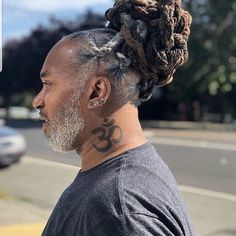 Mens Dreadlock Styles, Dreadlocks Men, Loc Styles For Men, Dreadlock Hairstyles For Men, Dreadlock Styles, Bun Styles, Dreads Styles, Black Men Hairstyles, Dread Hairstyles