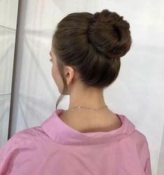 Wedding Hair High Bun, Formal High Bun, Hair Color Swatches, Cute Pixie Haircuts, Cute Ponytail Hairstyles, High Bun Hairstyles, Hairstyle Ideas Easy, Perfect Bun, Long Shiny Hair