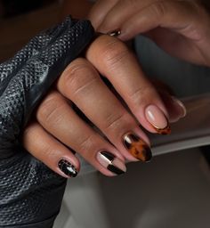 Blonde Tortoise Shell Nails, Fall Nail Inspo, Nail Aesthetic, Rich Aesthetic, Mail Ideas, Nails Pretty, Nails Now, Nails Colors, Summer Nails Colors