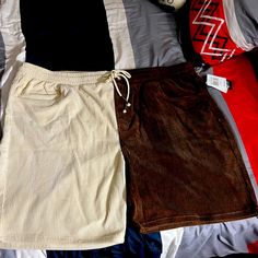 Brand New Trendy Yet Vintage Essentials Shorts, Corduroy Shorts, Mens Shorts, Man Shop, Brand New, Cream, Color