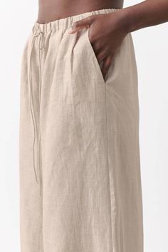 Thin cotton and linen loose casual wide-leg pants - IFAUN Loose Trousers Women, Street Fits, Everyday Pants, Casual Wide Leg Pants, Loose Trousers, Clothing Details, Loose Outfit, Pantalon Large, Type Of Pants