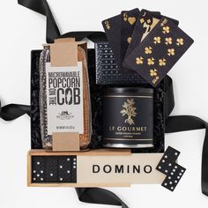 Game Night Popcorn Snack Gift Box Business Christmas Gifts, Quality Time With Friends, Client Gift Box, Branded Gift Bags, Gold Playing Cards, Unique Corporate Gifts, Domino Set, Corporate Holiday Gifts, Marketing Gift