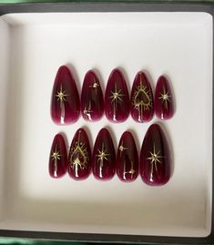 Red And Gold Nails, Dark Red Nails, Manicure Y Pedicure, Minimalist Nails, Heart Nails, Dream Nails, Funky Nails, Chic Nails, Dope Nails