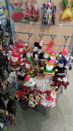 there are many hats and other items on display