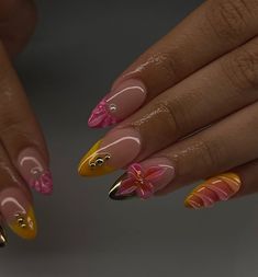 French Manicures, Nail Trend, Vintage Nails, Summery Nails, Cute Acrylic Nail Designs, Blush Nails, Acrylic Nails Coffin Pink, Summer Acrylic Nails