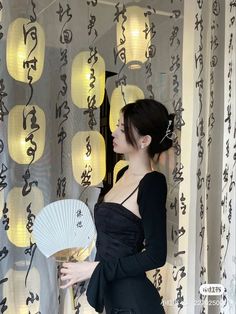 Chinese Princess Dress, Chinese Princess, Cute Quotes For Him, Uzzlang Girl, Beauty Photos, Abstract Wallpaper, Chinese New Year, Ulzzang Girl, Cute Quotes