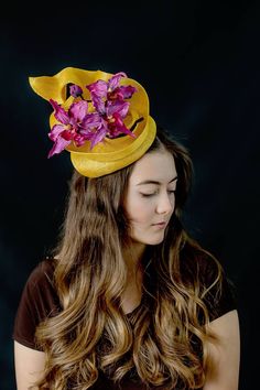 COLUMBIANA is gorgeous gutton beret in Tuscany yellow trimmed with handmade hand drawn silk orchids. It's a show stopper with catching design. Button base is roughly 17 cm diameter. Silk Orchids, Womens Tea, Couture Hats, Hat Wedding, Church Hat, Hat Base, Tea Party Hats, Kentucky Derby Hat, Derby Hat