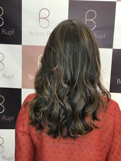 Nova Lima, Hair Style On Saree, Haircuts For Medium Length Hair, Artist Aesthetic, Hair Food, Husband Quotes