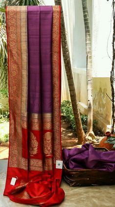 Phulkari Saree, Silk Saree Kanchipuram, Indian Silk Sarees, Red Border, Another Dimension, Kanjivaram Sarees