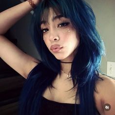 Blue Hair Streaks, Fem Pfp, Asian Makeup Style, Hair Streaks, Dyed Hair Inspiration, Alternative Makeup, Punk Hair, Cute Makeup Looks, Dye My Hair