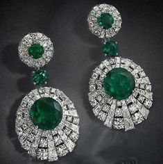 Graff Jewelry, Earrings Pandora, Graff Diamonds, Jewellery Shops, Emerald Earrings Drop, Box Diy, Diamond Earring, Emerald Earrings, Fine Jewels