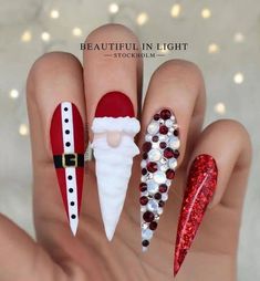 Moms Nails, Nail Noel, Xmas Nail Designs, Santa Nails, Festive Nail Designs, New Years Eve Nails, Nail Quotes, Christmas Gel