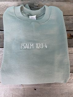 Custom Text Sweatshirt With Relaxed Fit For Fall, Inspirational Cotton Crew Neck Hoodie, Inspirational Cotton Crew Neck Sweatshirt, Basic Sweatshirt With Embroidered Text And Relaxed Fit, Basic Sweatshirt With Relaxed Fit And Embroidered Text, Basic Relaxed Fit Sweatshirt With Embroidered Text, Relaxed Fit Fleece Sweatshirt With Custom Embroidery, Custom Text Cotton Hoodie With Crew Neck, Custom Text Cotton Crew Neck Hoodie