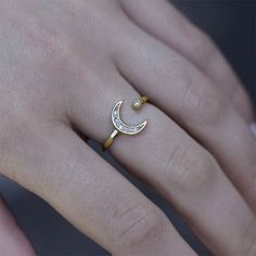 Birthday Picture, Moon Crescent, Moon And Star Ring, Crystal Moon, Silver Ring Designs, Jewelry Set Design, Moon Ring, Gold Moon