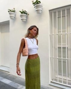 Spain Outfit, Holiday Outfits Summer, Fest Outfits, Summer Holiday Outfits, European Summer Outfits, Europe Outfits, Outfit Inspo Summer, Paris Mode, Italy Outfits